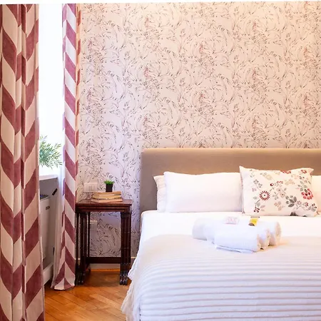 Duomo 500 Mt - Between Art And Design With Wi-fi Апартаменты