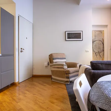 Duomo 500 Mt - Between Art And Design With Wi-fi Апартаменты *